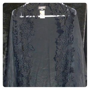 Bebe. Beautiful shawl. Black.
